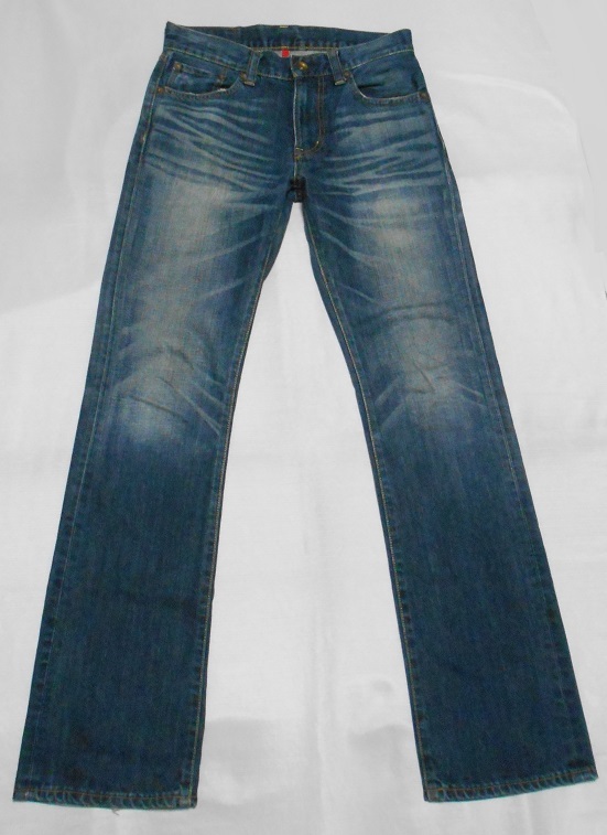 ユニクロ REGULAR BOOT CUT　ブーツカット デニムジーンズ　W29