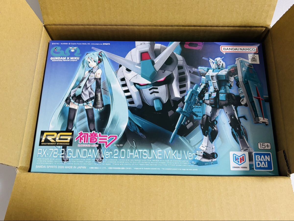 12 新品 RG 1/144 RX-78-2 ガンダム Ver.2.0 [初音ミクVer.] ガンプラ 