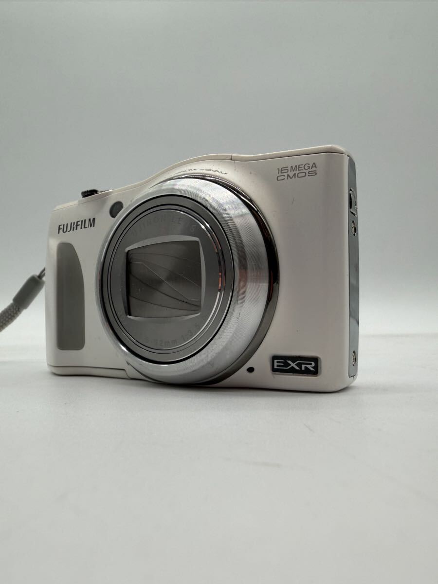 × FUJIFILM FinePix F800EXR 富士フイルム ファインピックス ホワイト 20倍ズーム Wi-Fi搭載 電源確認済み 中古