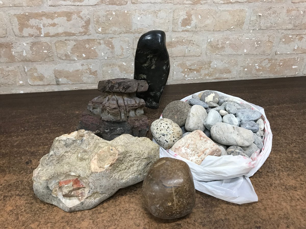 ☆中古品☆　石　岩　まとめ売り　天然石