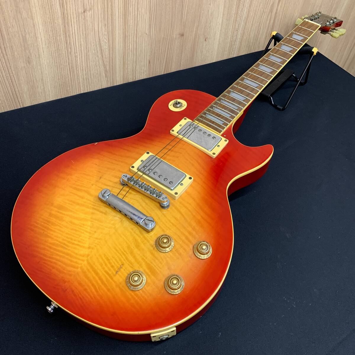 【Y2】 Takai Love rock エレキギター 要修理　レスポールタイプ 6124-44