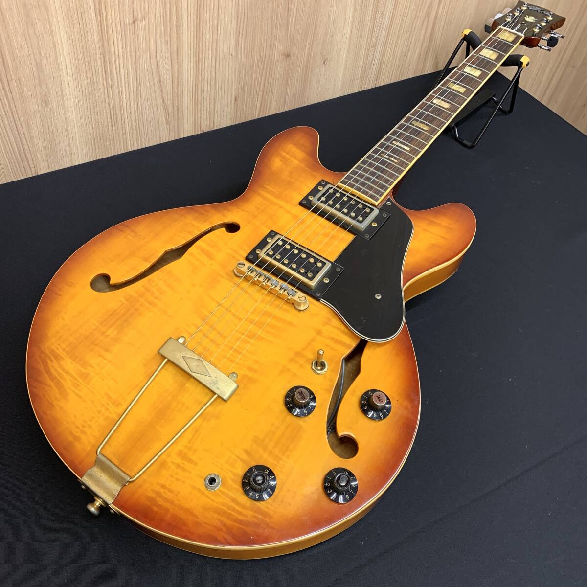 【Y10】 Elk SAG エレキギター セミアコ　センターブロックあり　要修理 5977-30