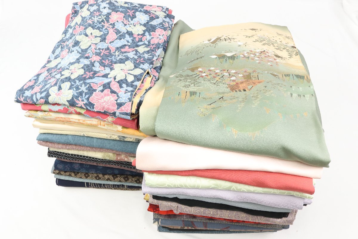 正絹 訪問着 小紋 色無地 紬 色柄いろいろ まとめて 大量 30枚以上 刺繍 金銀彩 ぼかし染 大島 等 リメイク素材 手芸 着物 【彩irodori】1