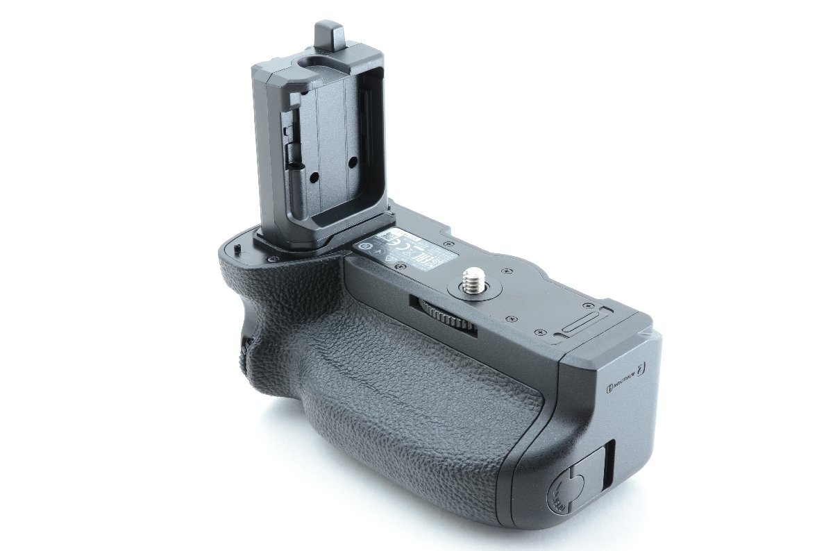 #C404 ★新品級！★SONY 縦位置グリップ VG-C4EM ソニー