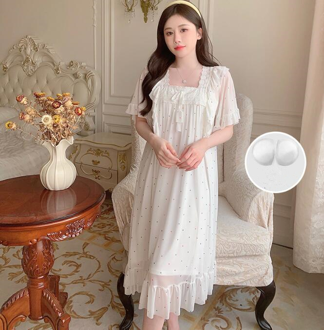 L0606　ワンピースレディース● 着心地抜群 20代30代40代 ●高品質　　素敵　　パジャマ　　white　
