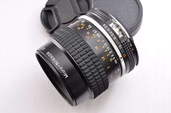 Nikon Ai-S Micro NIKKOR 55mm F2.8　55/1:2.8　ニコン　AIS　マイクロニッコール　マクロレンズ　MFレンズ　#2913