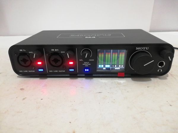 MOTU M4 オーディオインターフェイス ESS SABRE 32 DAC 4in 4out フルカラーディスプレイ搭載