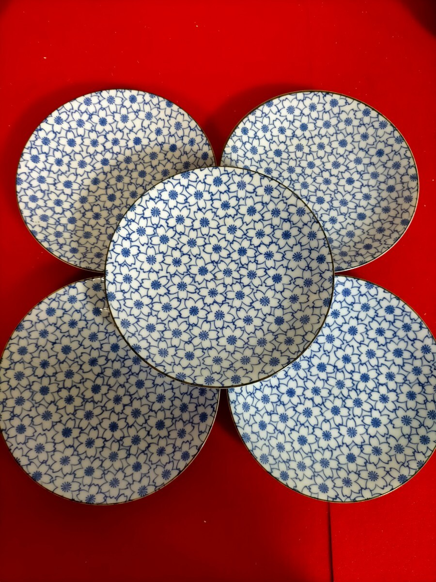 ● 小皿　 有田焼　 染付　 花柄　 和食器●Ｃ-5