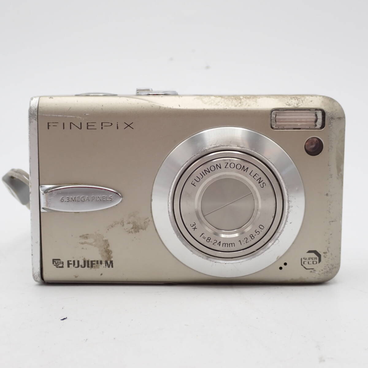 通電確認済 1円～☆FUJIFILM 富士フイルム FINEPIX ファインピクス F30 コンパクトデジタルカメラ シルバーカラー/向0612-100