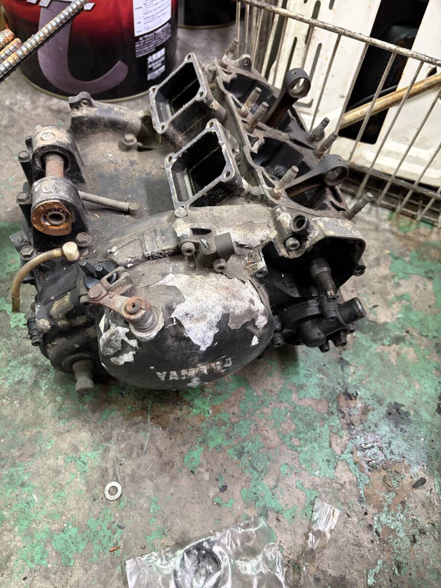 TZR250 エンジン クランク 腰下 ヤマハ シリンダー YPVS 焼き付き オーバーホール RI-Z tdr250 2YK 1KT-004～