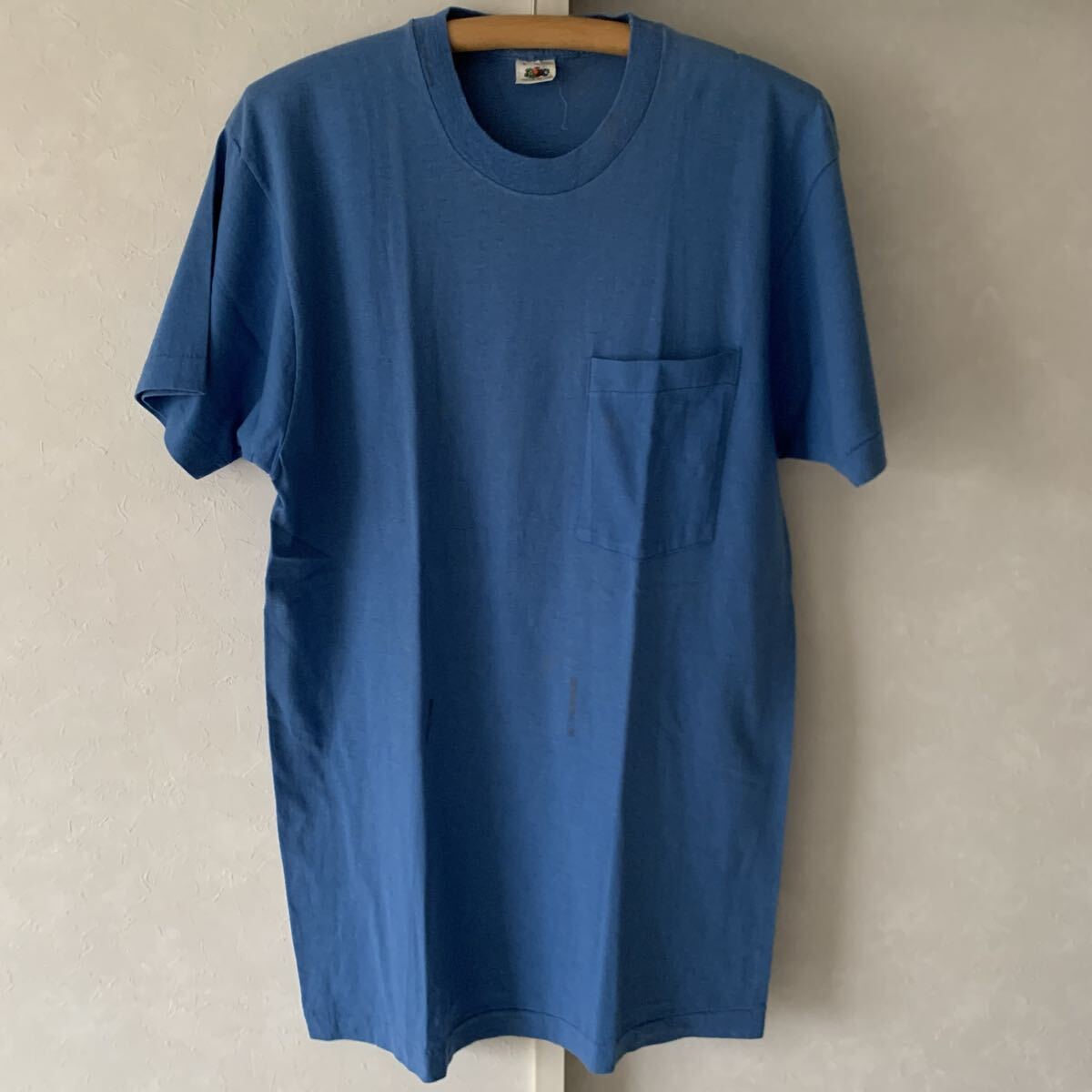 ビンテー/フルーツオブザルーム/ポケット/ポケT//Tシャツ/古着 Tシャツ/半袖Tシャツ/シングルステッチ/アメリカ/USA製/青/Blue:無地
