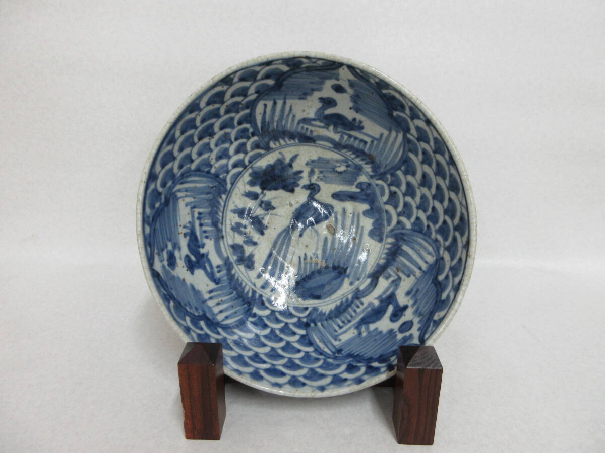 Ｔ５１２７　呉須　青海波花鳥文大鉢　９寸鉢　直径２６．５ｃｍ