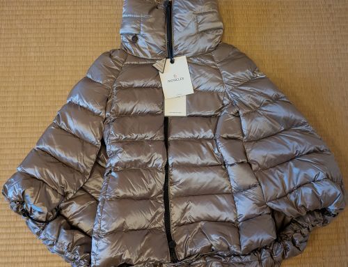 新品未使用：MONCLER　モンクレール　ダウンポンチョ　1　53222 CASTOR 22 093 463845 正規品