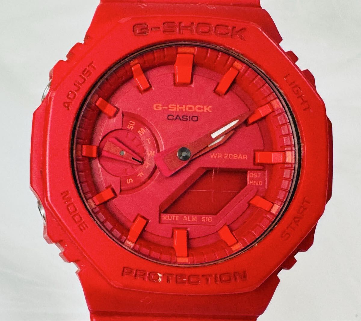 □ 304360 / CASIO カシオ G-SHOCK GA-2100-4AJF レッドカラー 腕時計/616-39