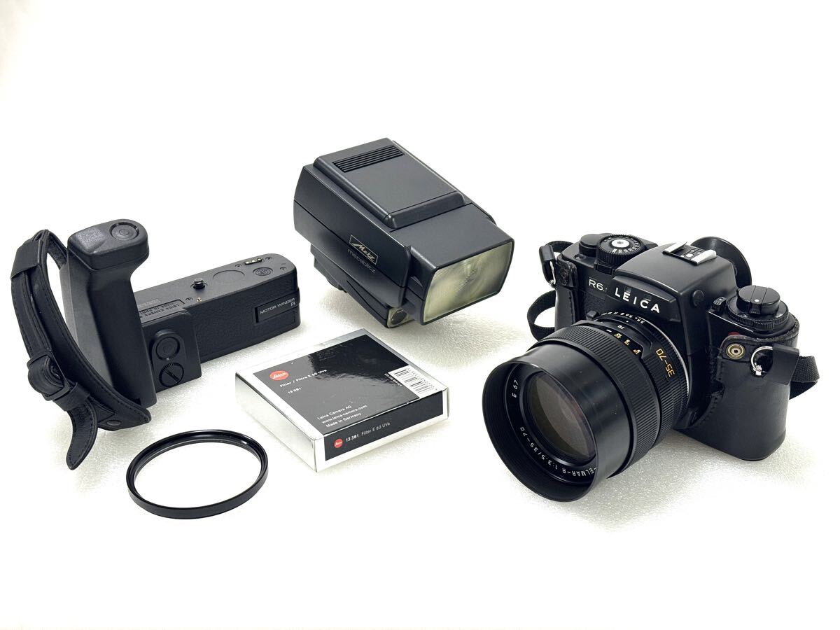 ▽304502 【美品】Leica ライカR6.2 ボディ ブラック / Elmar R エルマー 35-70mm f/3.5 E67 /モーターワインダーR/ Metz ストロボ/616-2