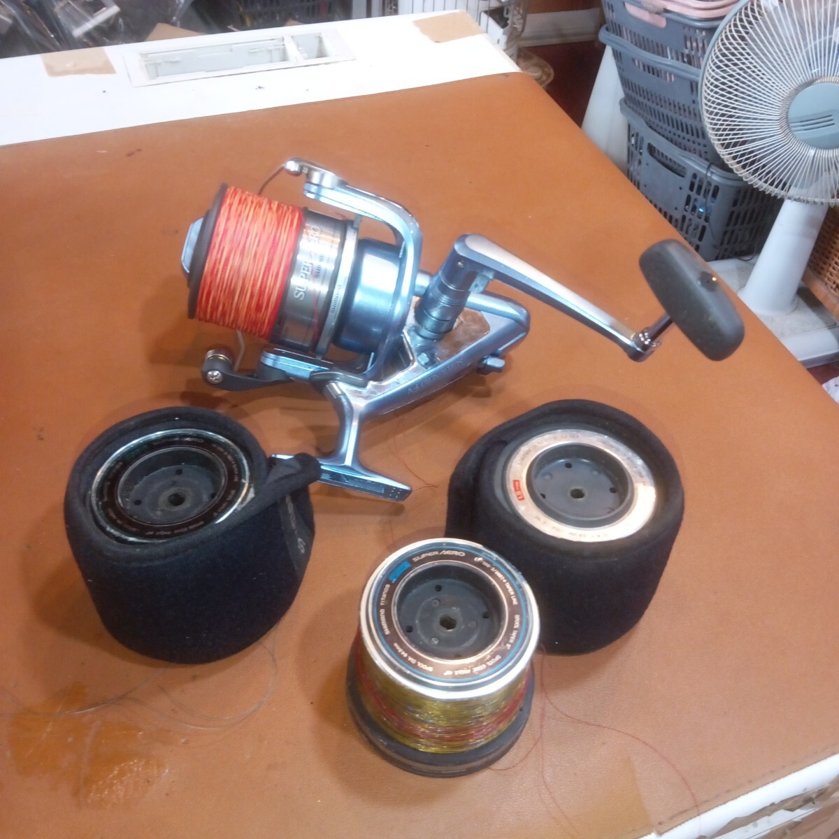 SHIMANO◆シマノ SUPER AERO FV スーパーエアロFV 替えスプール3個付◆スピニングリール