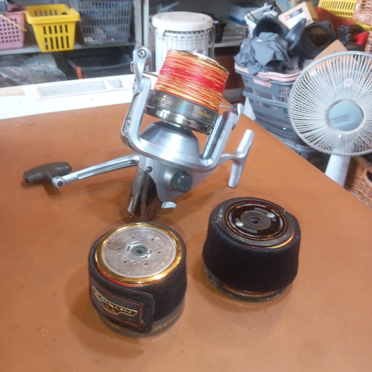 Daiwa ダイワ GRANDSURF グランドサーフ35 替スプール2個付