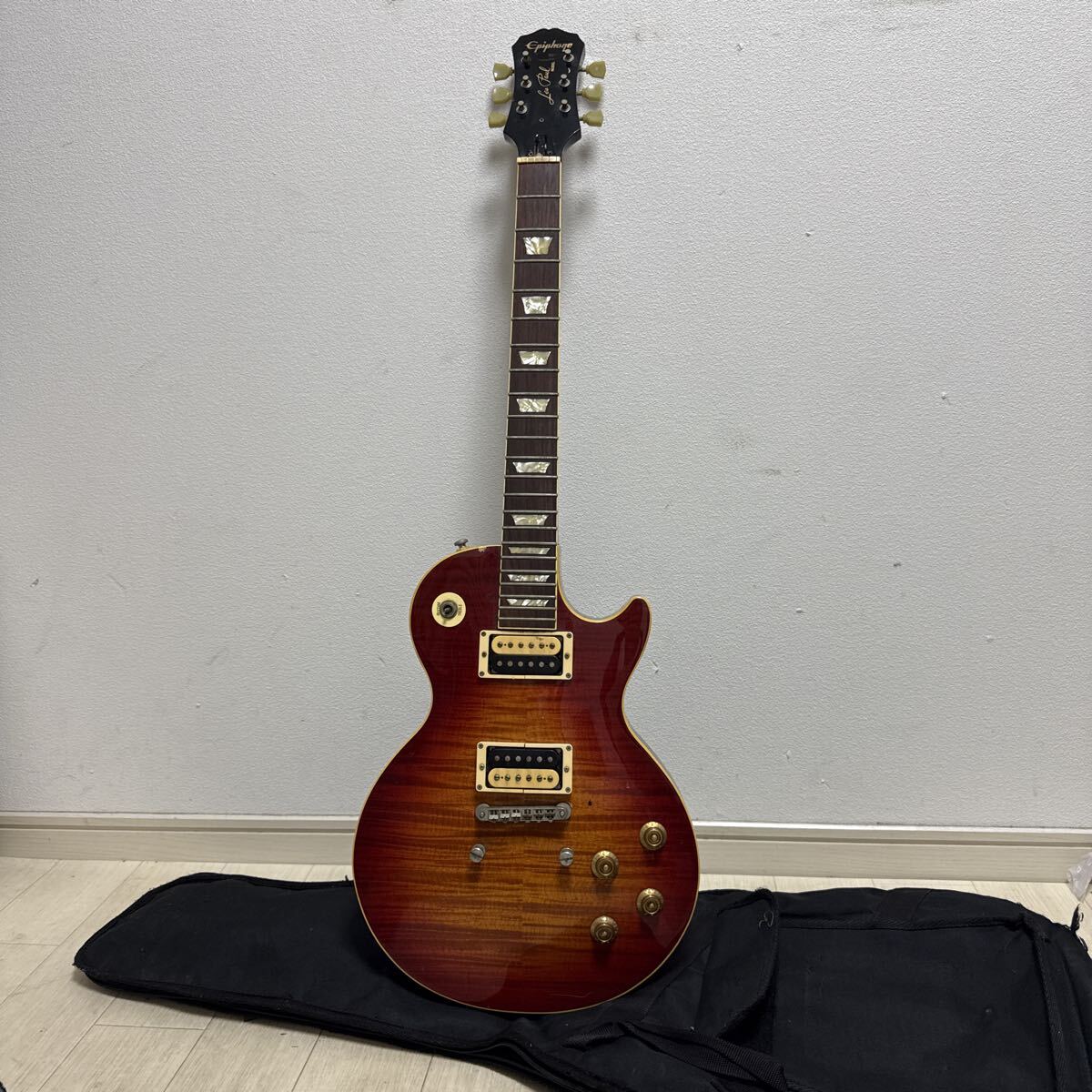 Epiphone エレキギターケース付き Les Paul