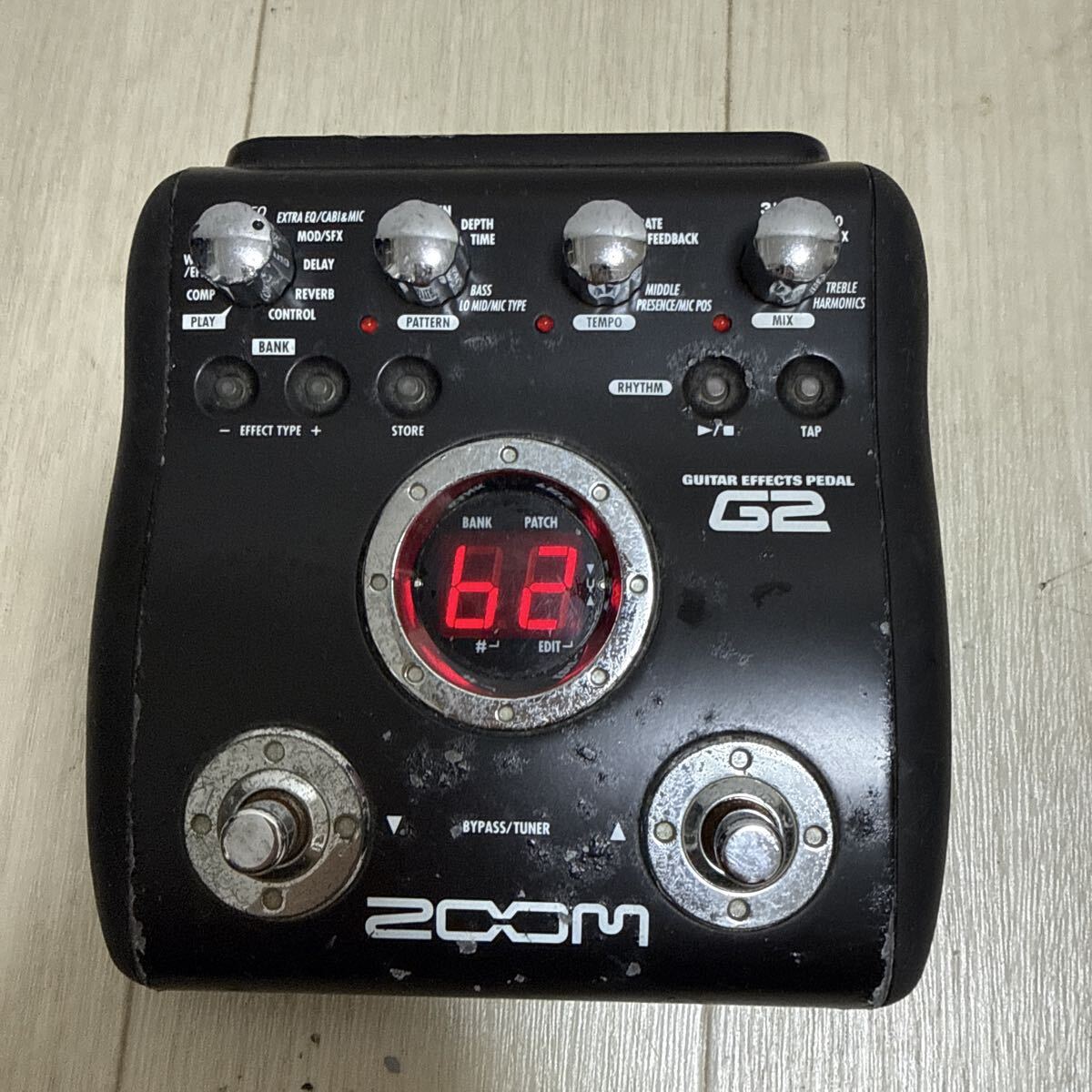 ZOOM G2 マルチエフェクター電池付き　通電確認のみ