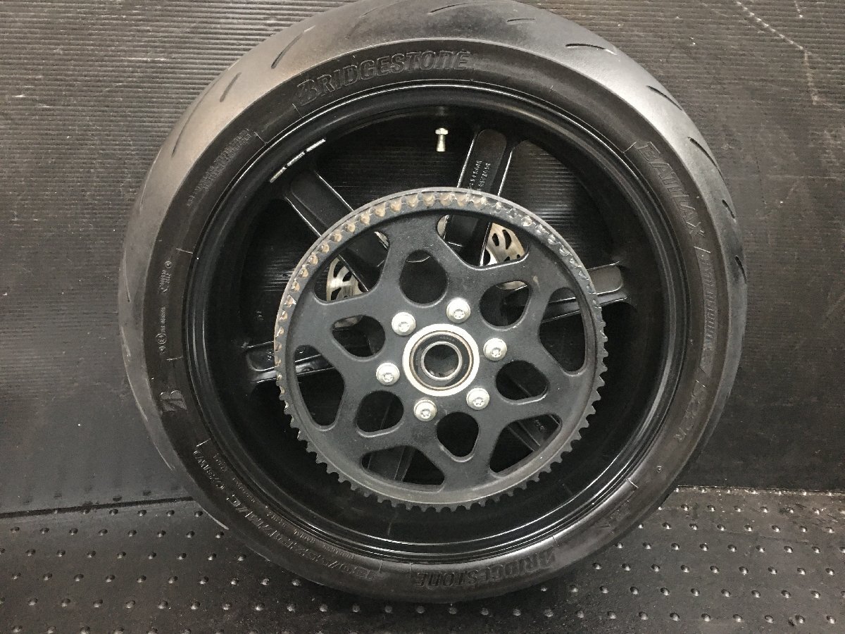 Buell ビューエル XB12Ss 純正 リアホイール プーリー付き　 (検索 JX03 Lightning LONG XB9S XB9R XB12R XB12Scg XB12XT 実動車両より♪