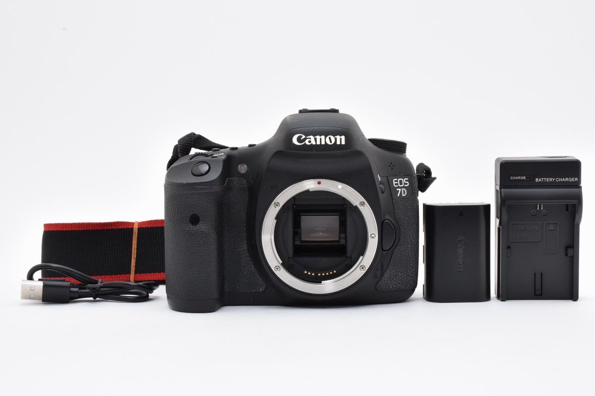 【動作好調】Canon キャノン EOS 7D ボディ デジタル一眼カメラ #163-9