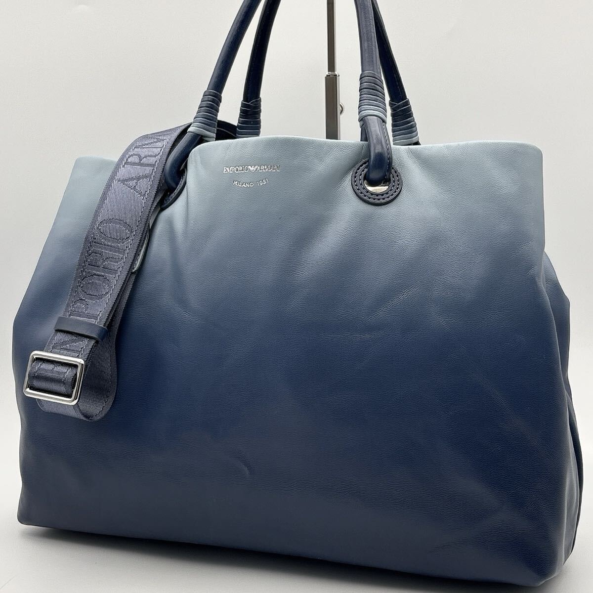 y266 A4可 希少 EMPORIO ARMANI エンポリオアルマーニ メンズ トートバッグ 斜め掛け A4 2way ショルダー ビジネス レザー ブルー系