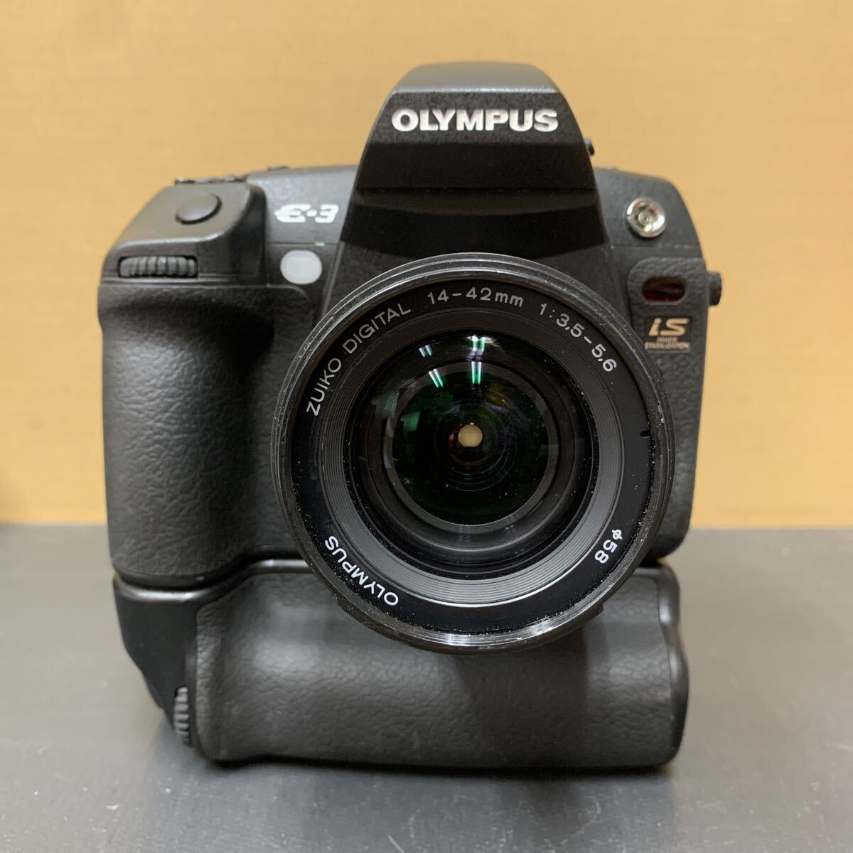 OLYMPUS E-3 オリンパス デジタル一眼レフカメラ 未確認 187