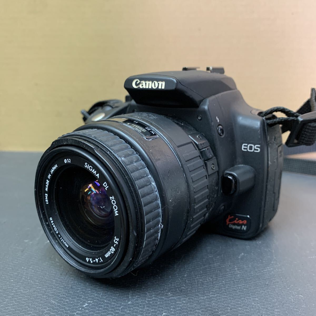 Canon EOS Kiss Digital N キヤノン デジタル一眼レフカメラ 未確認 270