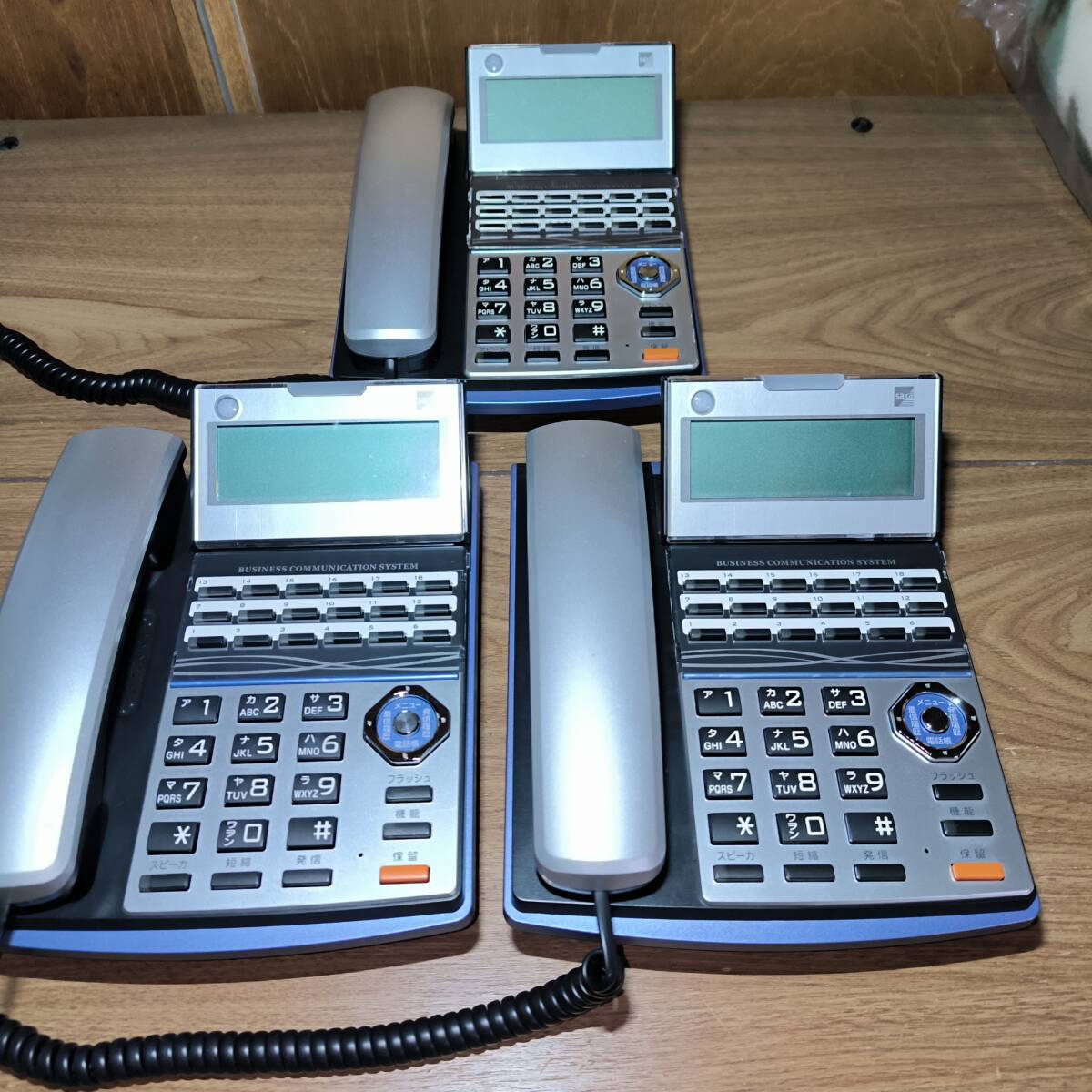 3台セット SAXA TD710 サクサ 電話機 ビジネスフォン