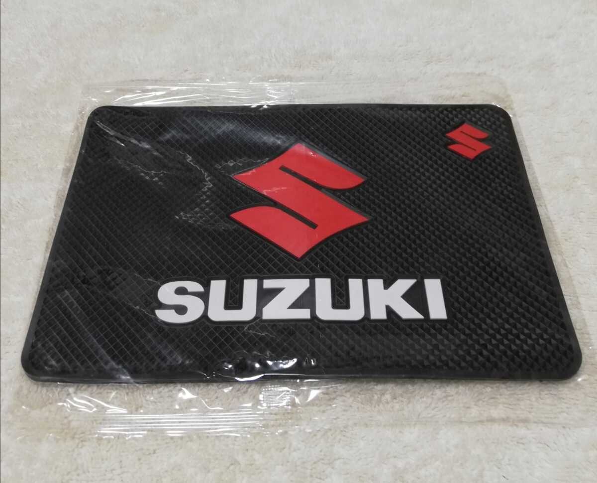 ★ SUZUKI ノンスリップマット コースター ★検) エスクード スイフト ジムニー ハスラー アルト スペーシア ラパン イグニス クロスビー