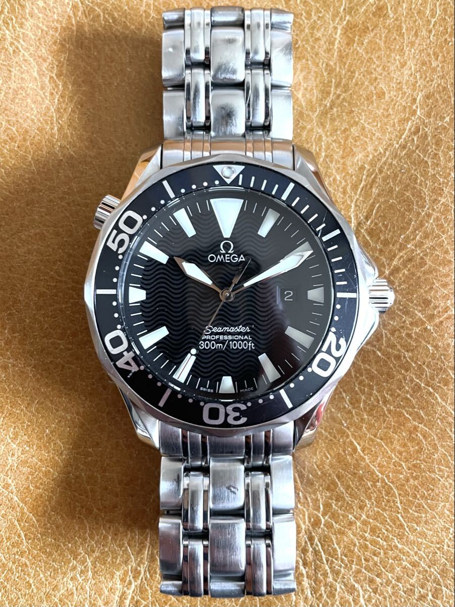 稼働良好 美品 希少 ややゴーストベゼル OMEGA シーマスター 300 2264.50 Seamaster professional ブラック 黒 クォーツ ラージ 007 ボンド