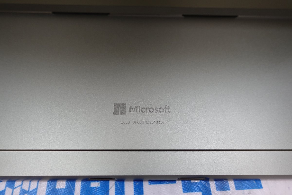 Microsoft Surface Pro9 (13インチ/CPU i5-1235U/メモリ8GB/SSD256GB) J697513B YS 関東発送