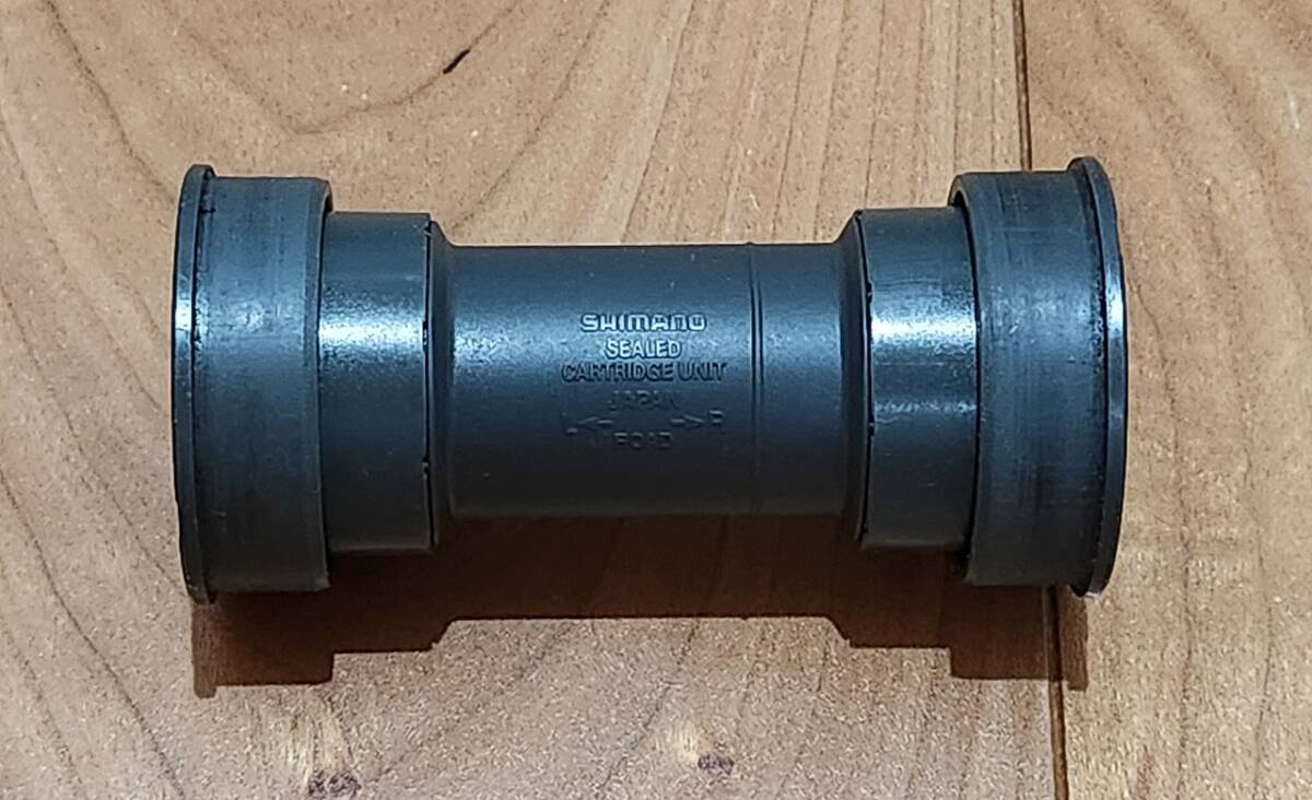 SHIMANO SM-BB72-41 シマノボトムブラケット BB86用