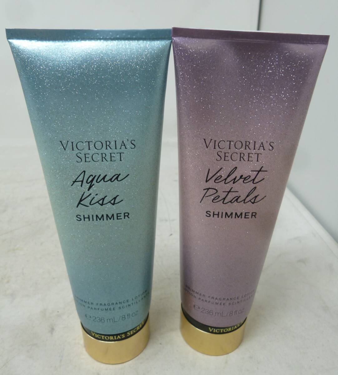 中古 VICTORIA'S SECRET ボディクリーム 2本 [J-218] 送料無料(北海道・沖縄・離島・佐川急便中継料金がかかる地域は除く)
