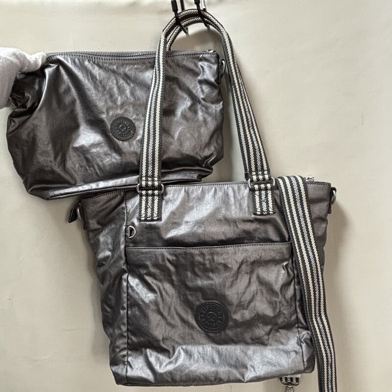 Kipling キプリング 2WAY ショルダーバッグ トートバッグ メタリックシルバー 銀色系 IW607AB07KPL_60