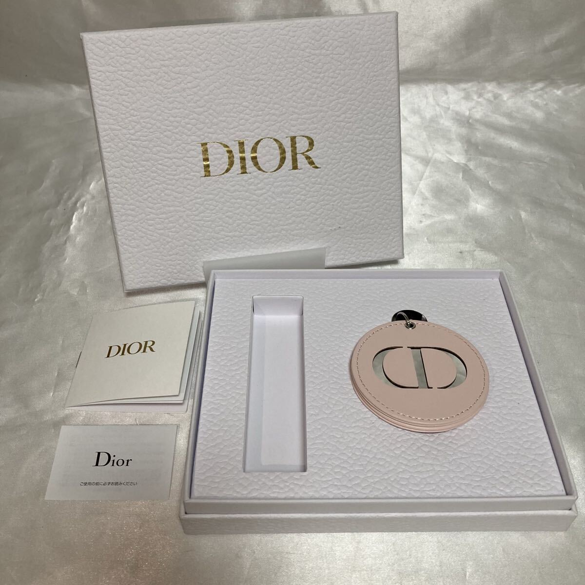 【Dior】ディオール ノベルティ コンパクトミラー ミラーチャーム ピンク 未使用