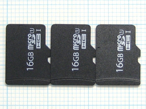 ★micro SDHC メモリーカード １６ＧＢ ３枚 中古★送料８５円・１８５円