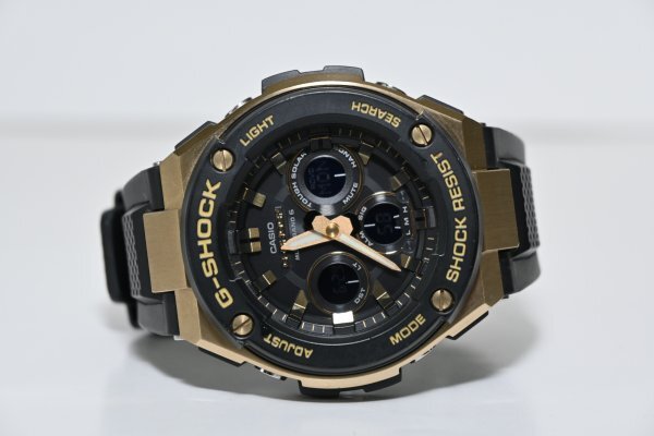 ●CASIO G-SHOCK GST-W300G タフソーラー 電波 メンズ腕時計 稼働品