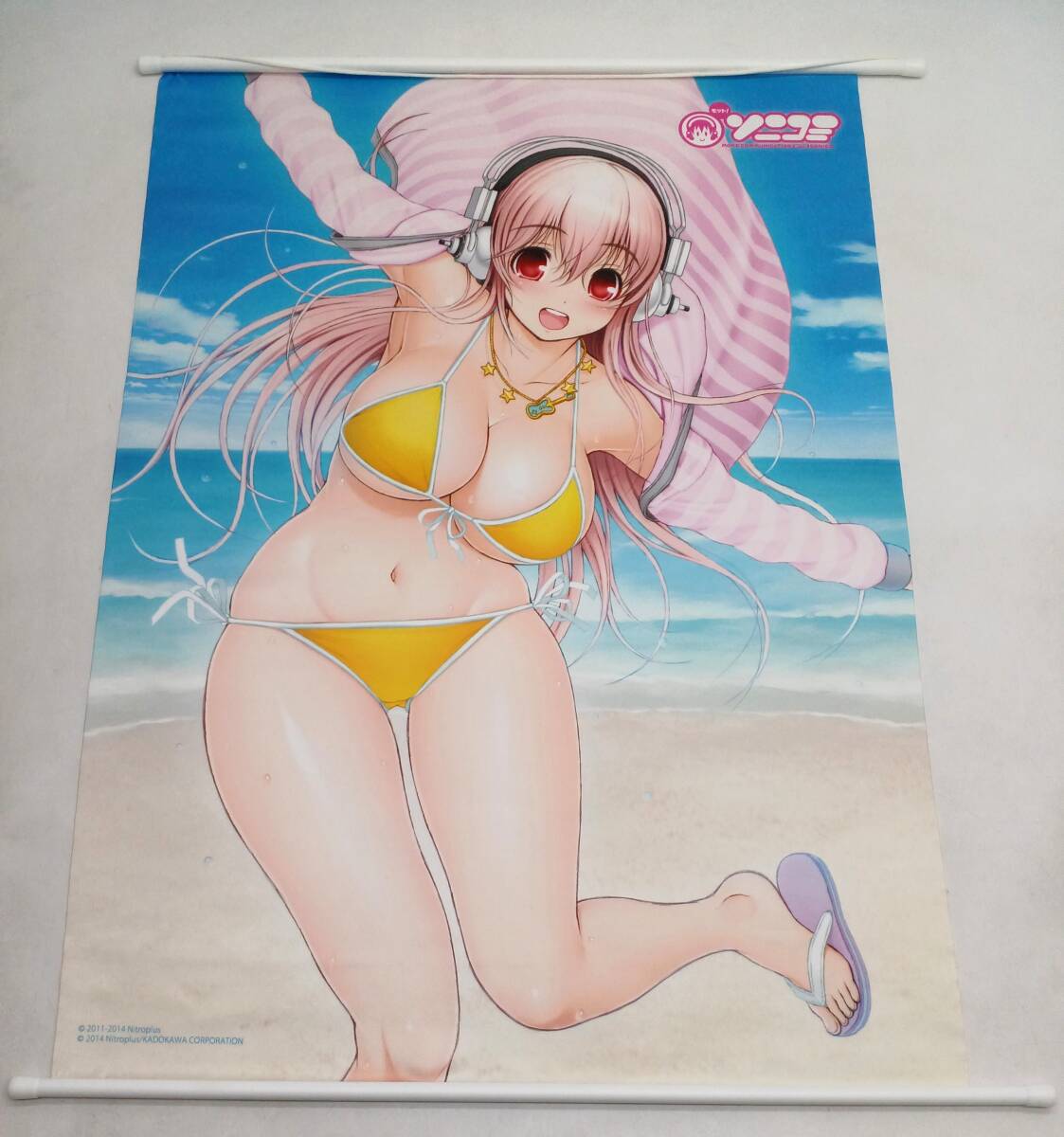 すーぱーそに子 B2タペストリー モット!ソニコミ コミケ C85 角川書店 コミックマーケット 水着 ビキニ タペストリー