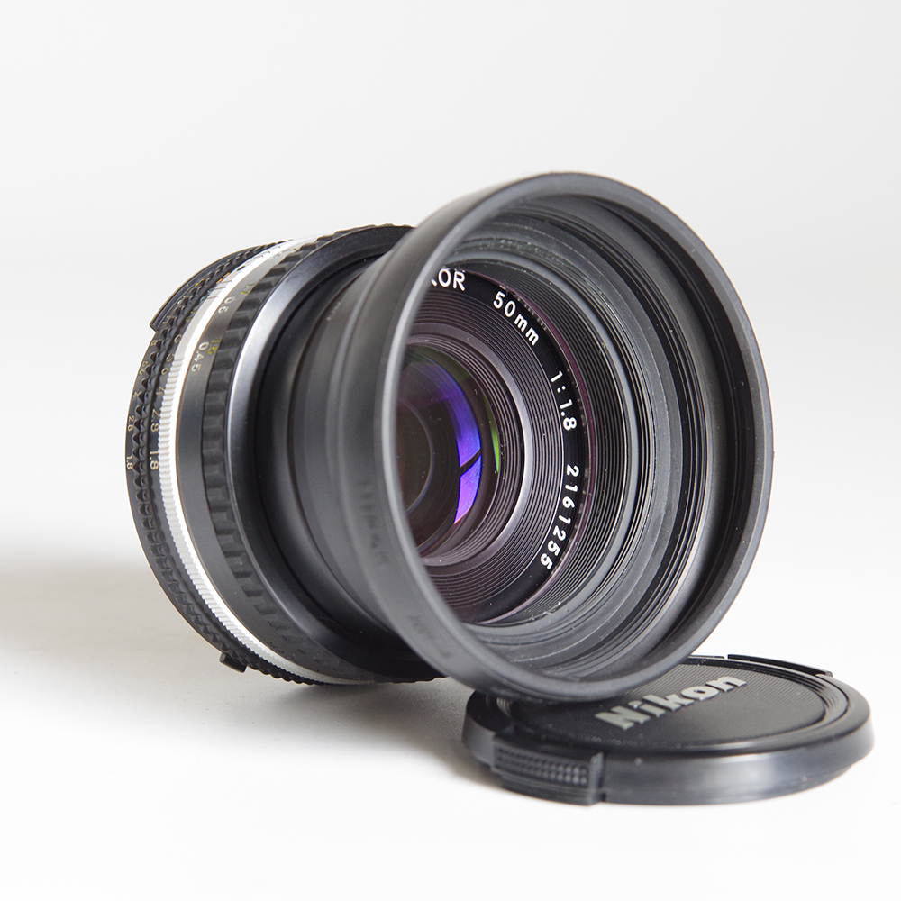 美品　ニコン　パンケーキ　レンズ　NIKKOR 1:1.8 50mm　93