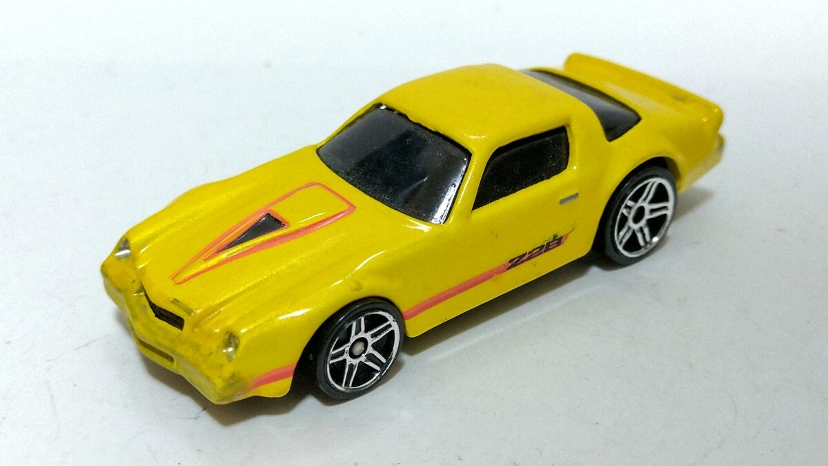 ホットウィール シボレー カマロ Z28