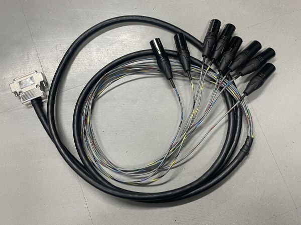 Dsub25-XLRオス 8chマルチケーブル 約3M その3