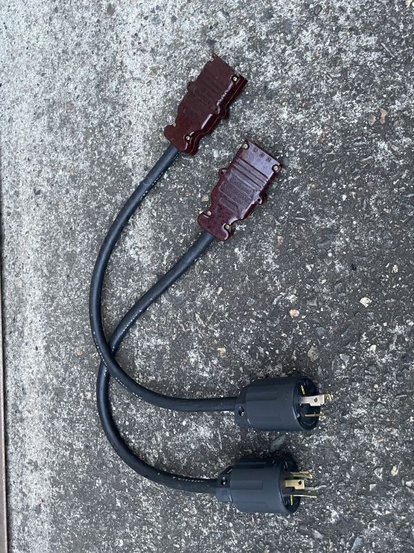 L6-30 C型 30A Cコン 変換 舞台 照明 音響 発電機用に ２本セット