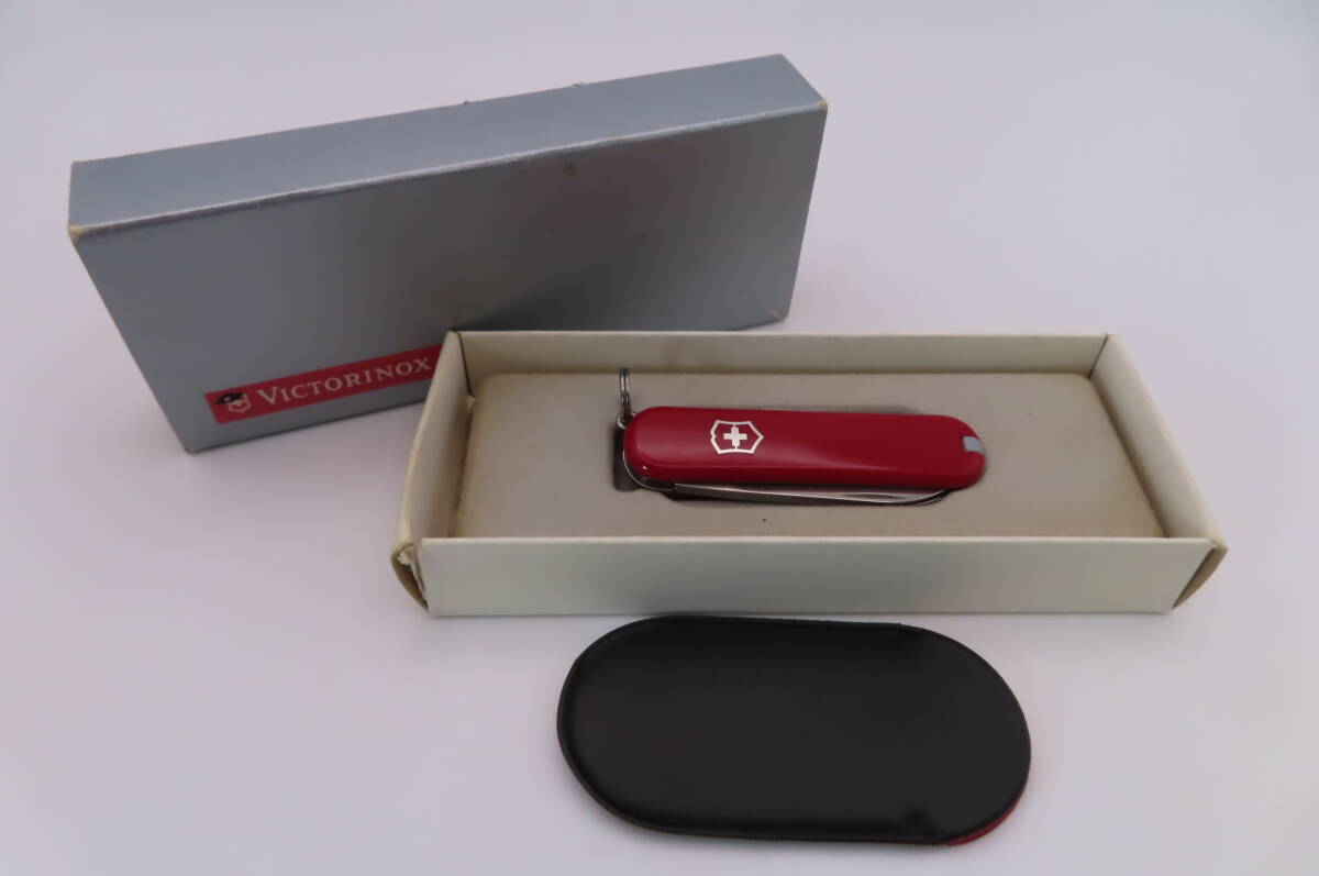 Victorinox ビクトリノックス クラシック マルチツール 赤 ソフトケース付き 管理ZI-LP-3