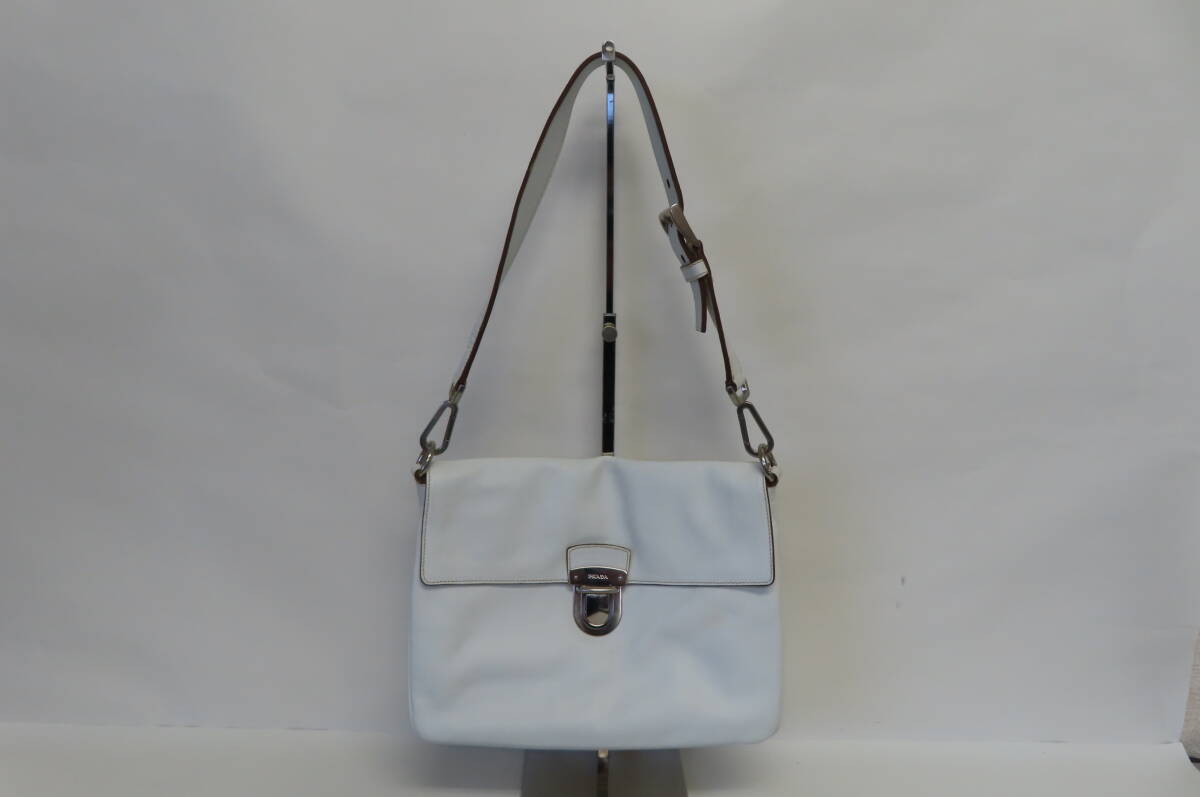 PRADA SEMITRACOLLA ホワイト レザー フラップ ショルダーバッグ 中古品 管理ZI-80