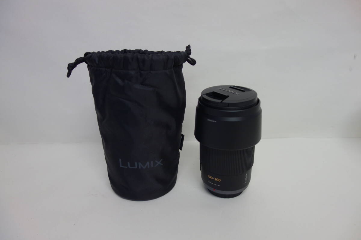 一眼 レンズ Panasonic H-FS100300 LUMIX G VARIO 1:4.0-5.6/100-300 MEGA O.I.S. 動作未確認 中古 ジャンク品 5 管理ZI-60