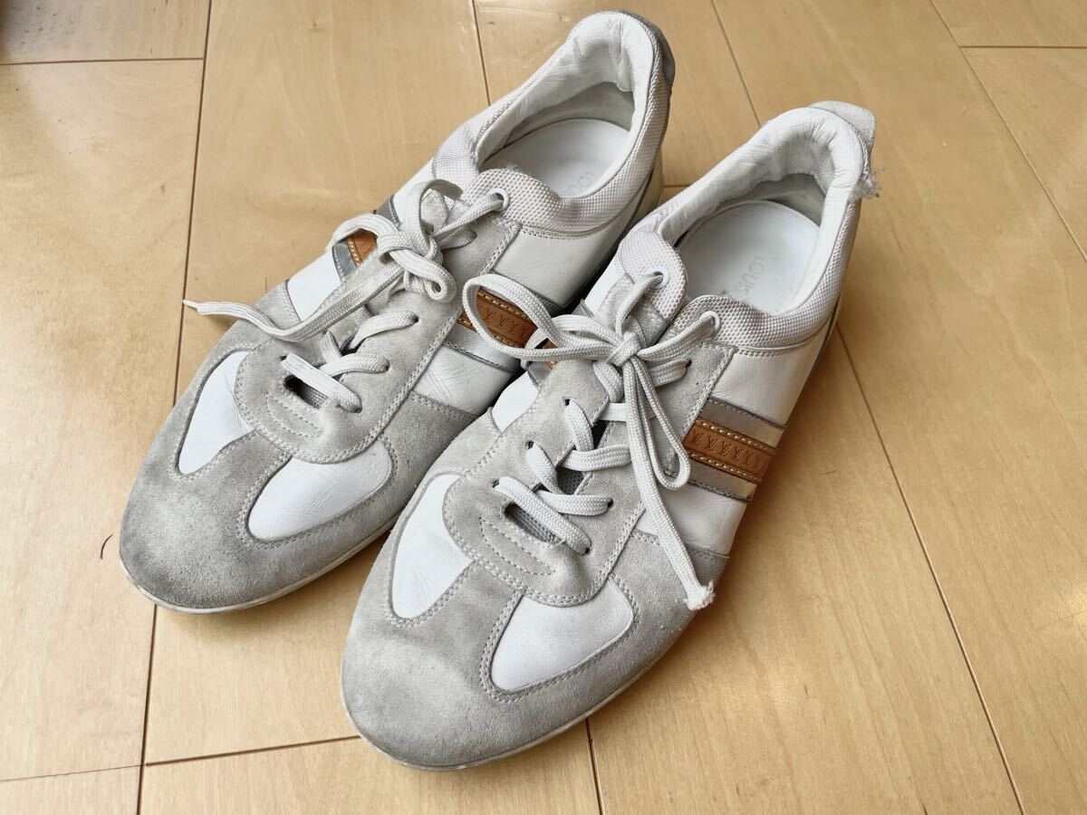 1円 正規品 ルイヴィトン LOUIS VUITTON ジャーマントレーナー レザー スニーカー サイズ8 白 グレー ヌメ革 ロゴ型押し シューズ メンズ