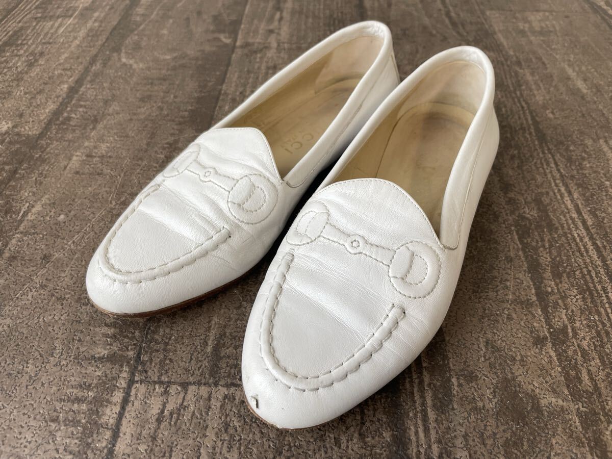 1円 送料無料 GUCCI グッチ ホースビット レザー ローファー 白 8 約25cm レディース ホワイト 本革 フラットシューズ スリッポン 希少
