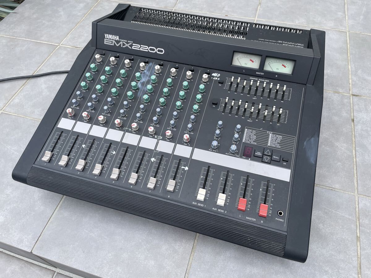 1円 YAMAHA ヤマハ EMX2200 プロ仕様 業務用 パワードミキサー アナログミキサー アンプ内蔵 通電のみ確認 ジャンク 部品取り 希少品 