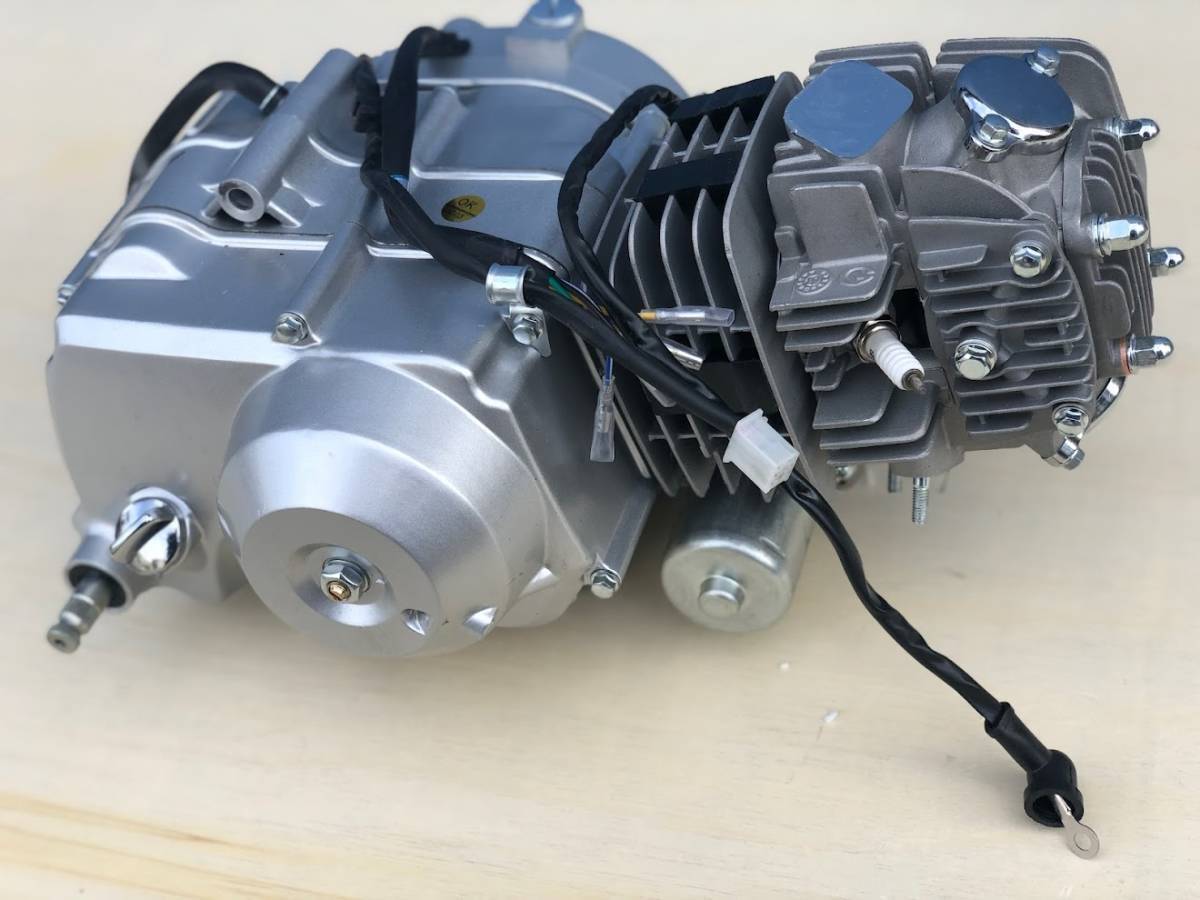 新品　未使用 遠心クラッチ150CCエンジン下置きセルモーター カブ モンキー ゴリラ DAX シャリー ATV修理交換用 12V キャブレター等付属品